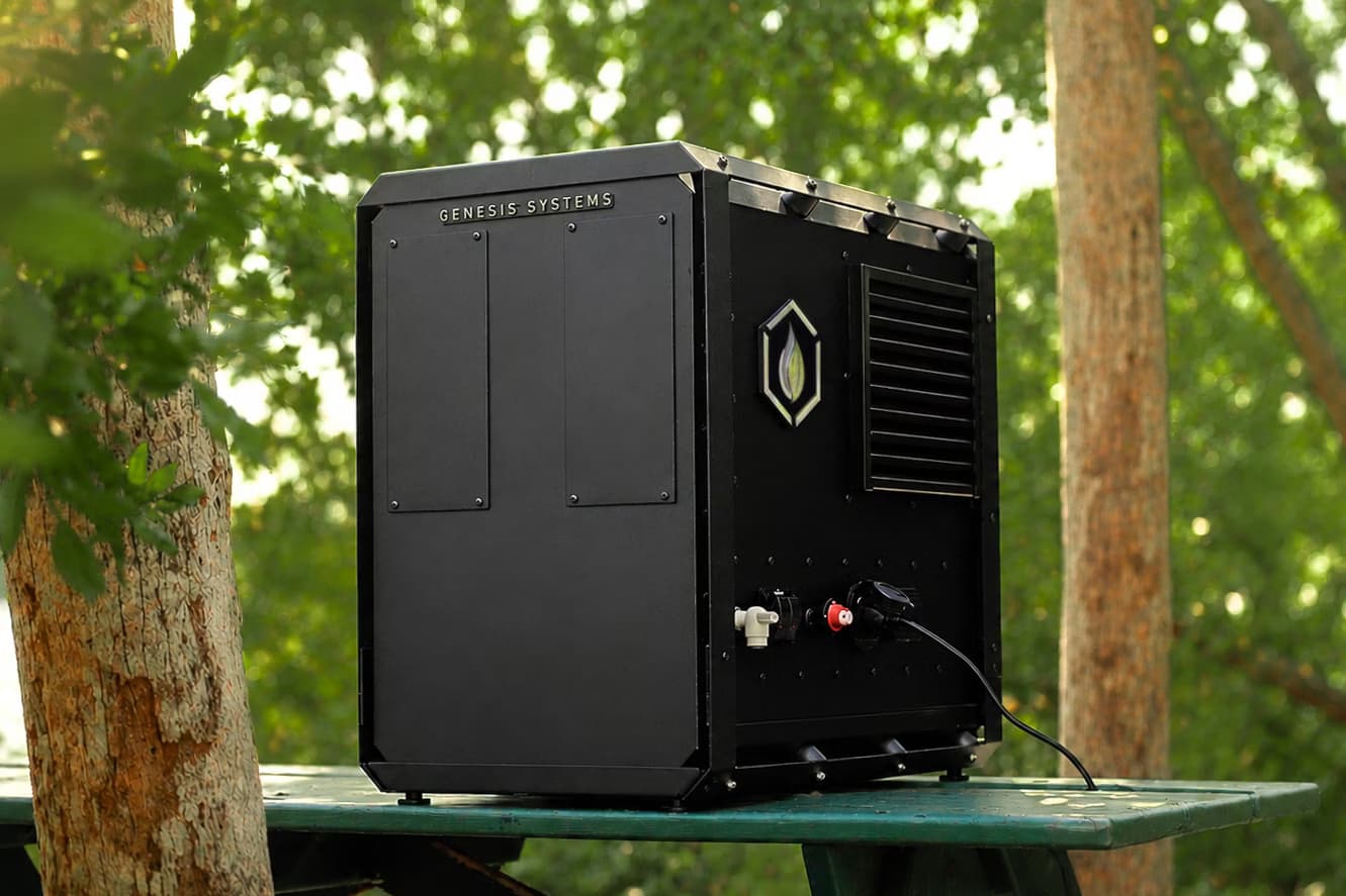 WaterCube 1000 industrial water generation system